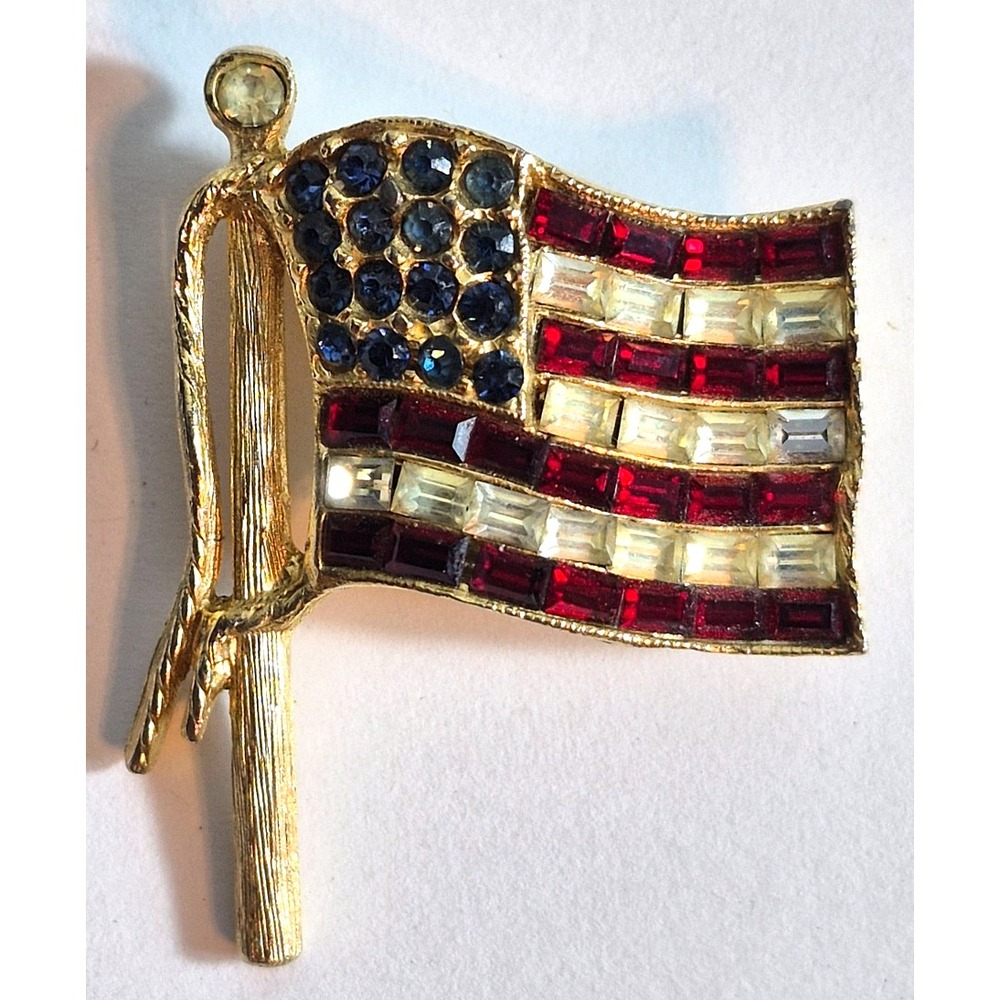 Ledo American Flag Brooch Pin Baguettes Rhinestones Rare Vintage Signed 1950s